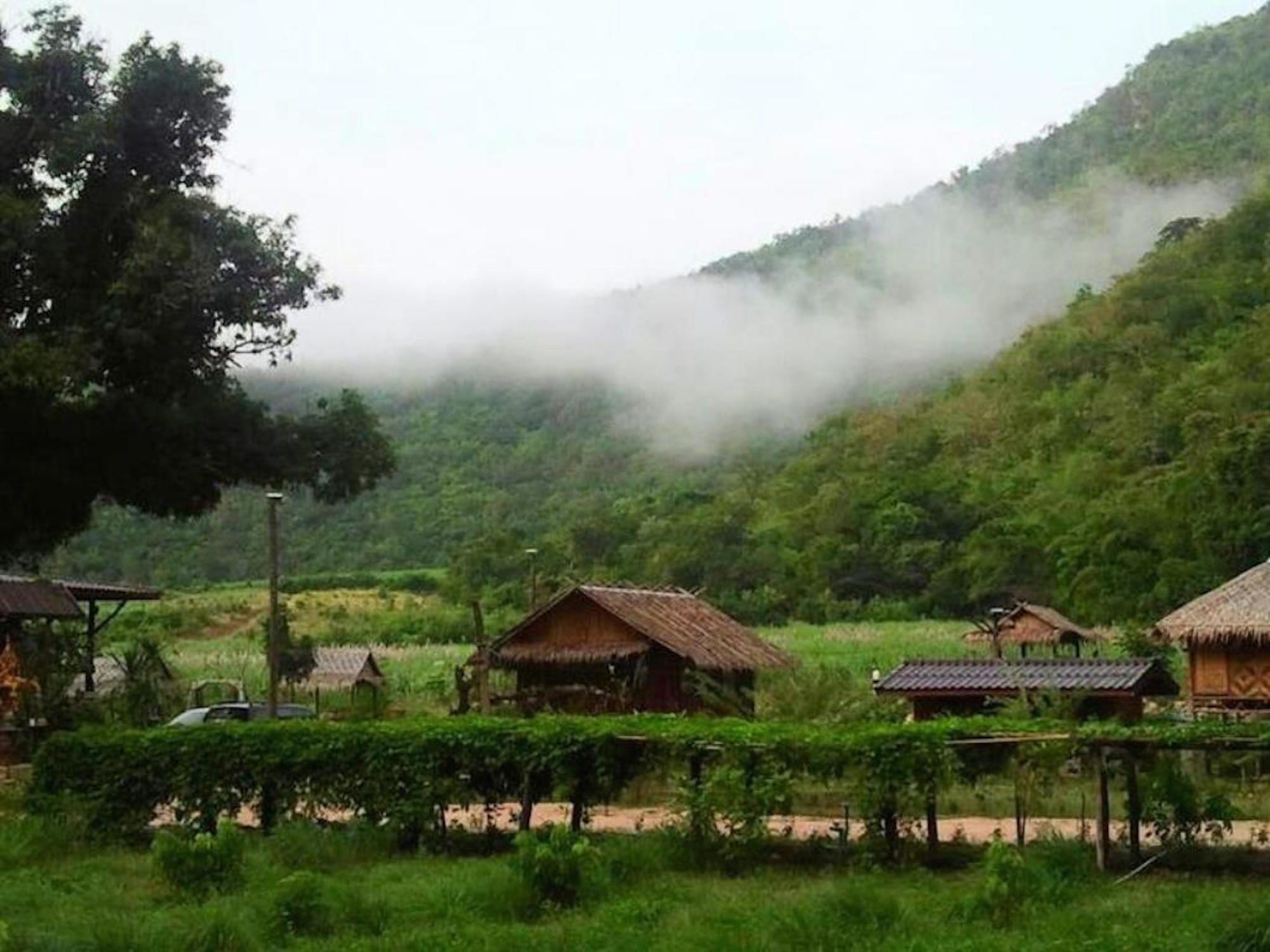 My Rose Valley Resort Kanchanaburi Eksteriør billede